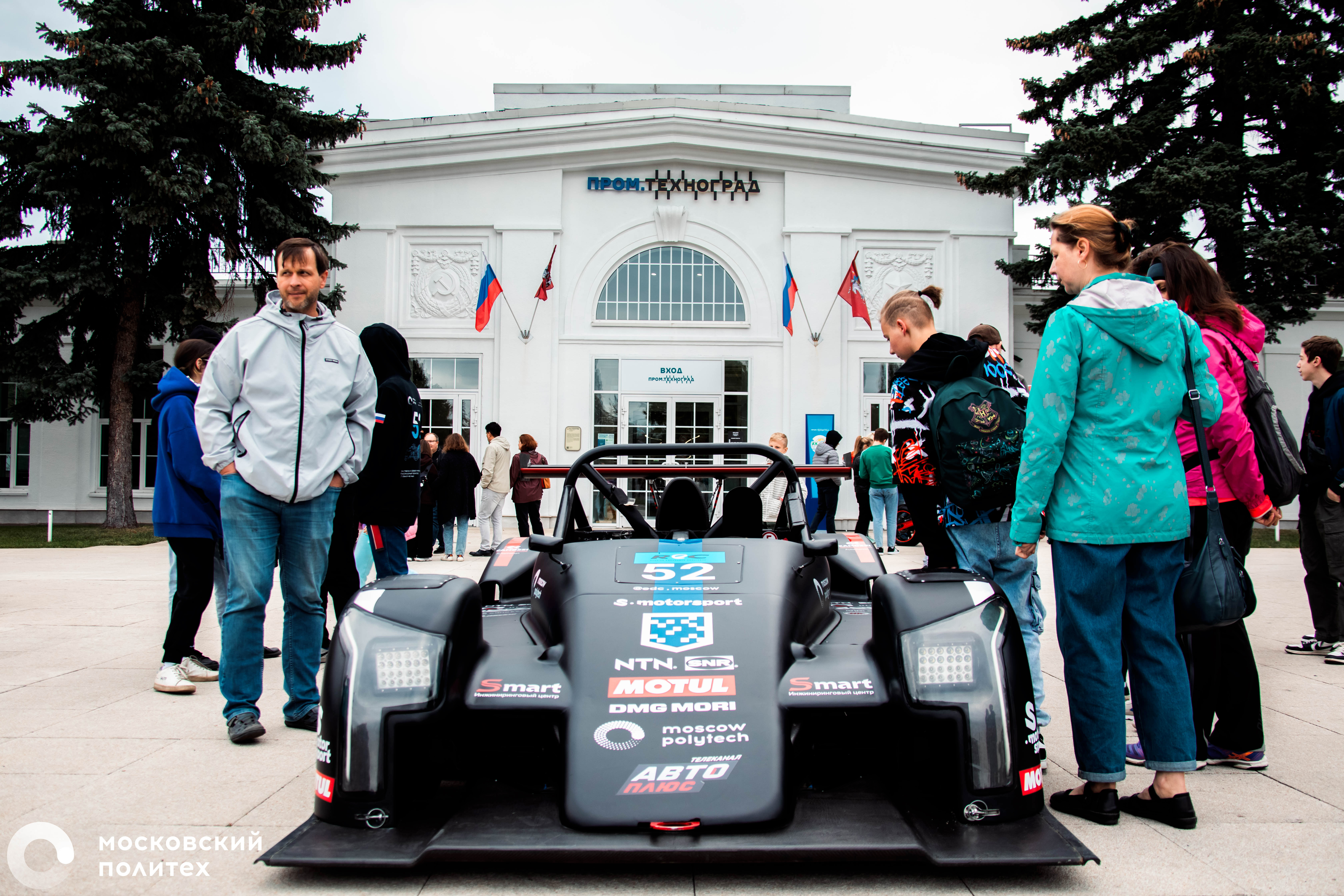 Moscow Poly Presented Electric Vehicles at “Technograd”